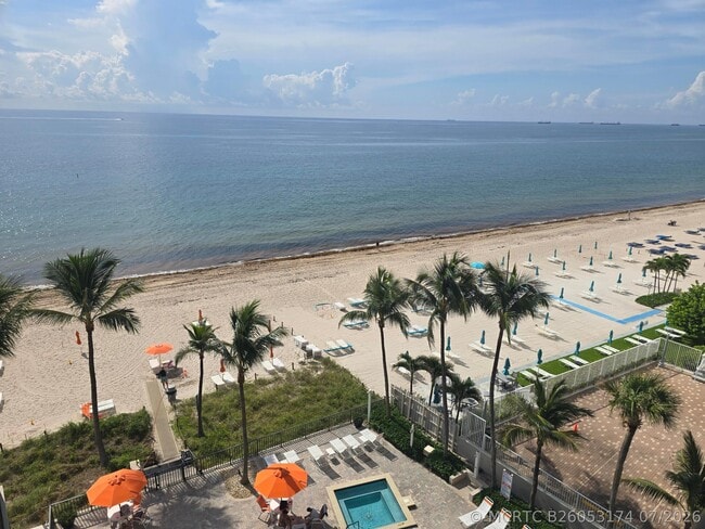 Foto del edificio - 3800 Galt Ocean Dr