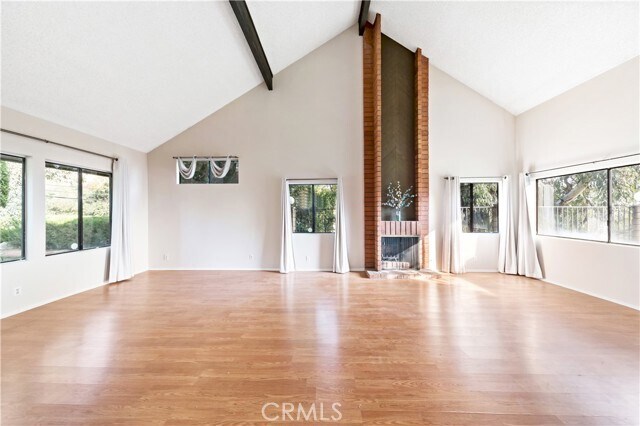 Building Photo - 256 Canyon Crest Dr