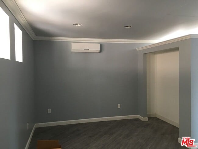 Foto del edificio - 4922 1/2 Genevieve Ave