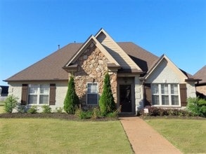 Building Photo - 5857 Savannah Pky