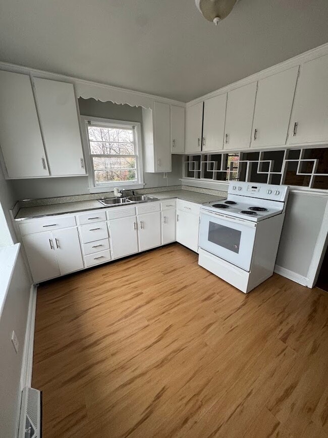 Foto del edificio - 1408 NW Downing St