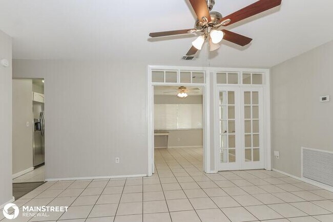 Building Photo - 391 SW HOMELAND RD, PORT SAINT LUCIE, FL 3...