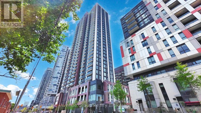 Photo du bâtiment - 130 River St