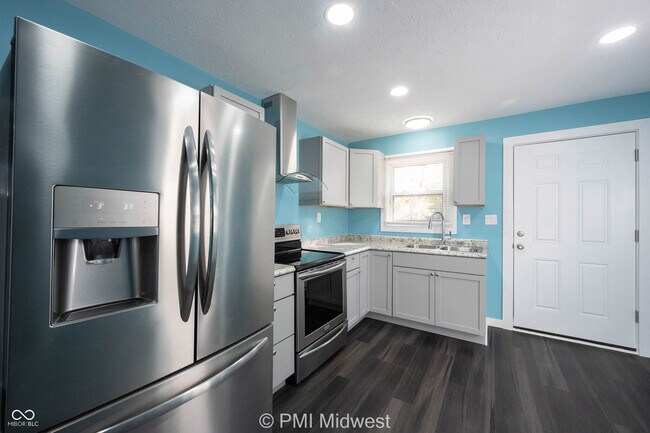 Foto del edificio - 2945 N Denny St