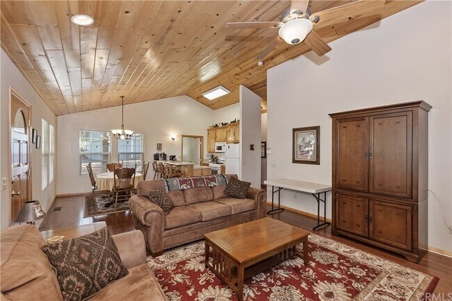 Foto del edificio - 1165 Saturn Way