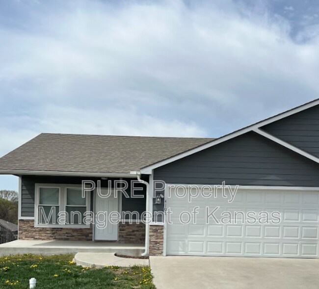 Building Photo - 4103 SW Shenandoah Rd
