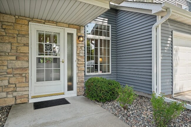 Foto del edificio - 10023 Pleasure Creek Pkwy W