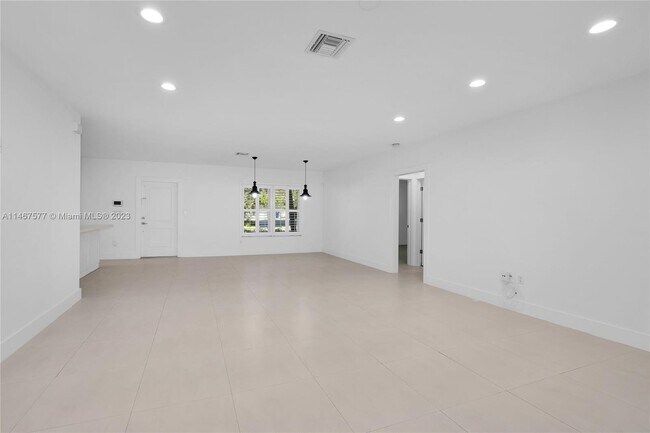 Foto del edificio - 5990 SW 86th St