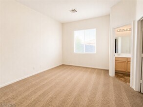 Building Photo - 2108 Panther Pl