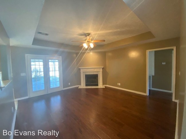 Building Photo - 4 br, 2 bath House - 223 Jasmine Court