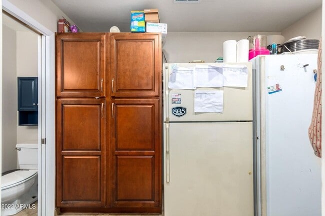 Foto del edificio - Exceptional 6-Bedroom Home with Private Pool Near ASU