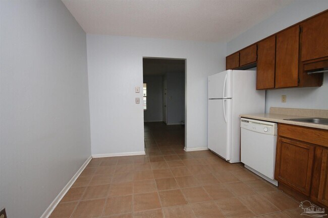 Foto del edificio - 10120 Guidy Ln