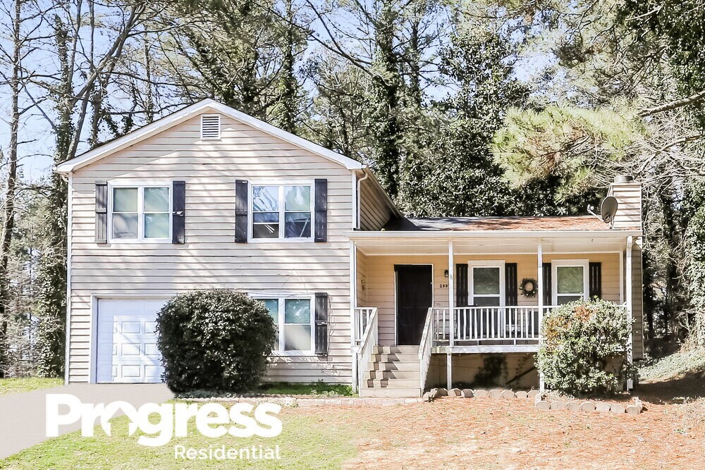 2897 Cherokee Cove SW, Stone Mountain, GA 30087 House Rental in Stone