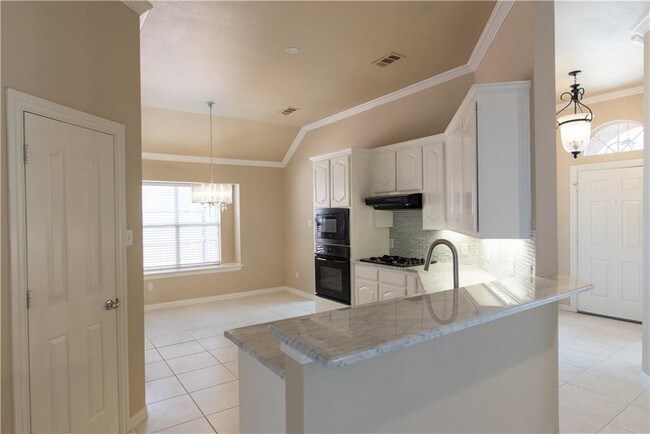 Foto del edificio - 3705 Sam Rayburn Trail