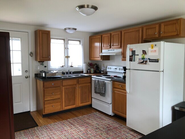 Building Photo - 167 Norfolk Rd