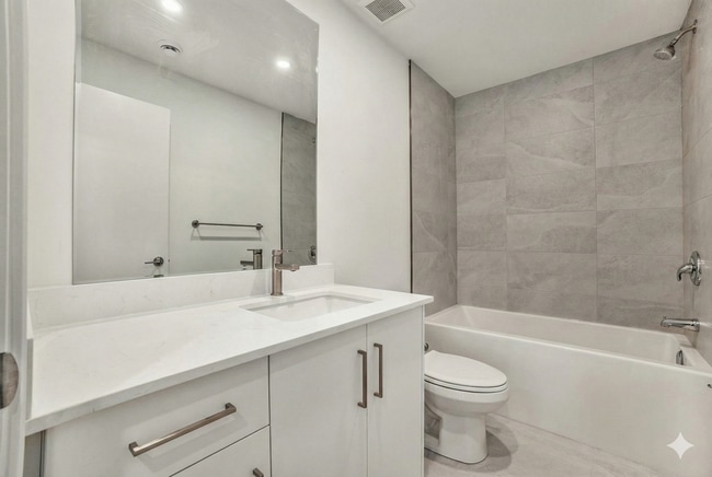 Photo du bâtiment - 1260 Dorchester Ave