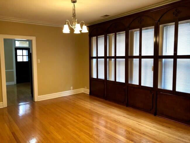 Foto del edificio - 7359 N Hoyne Ave