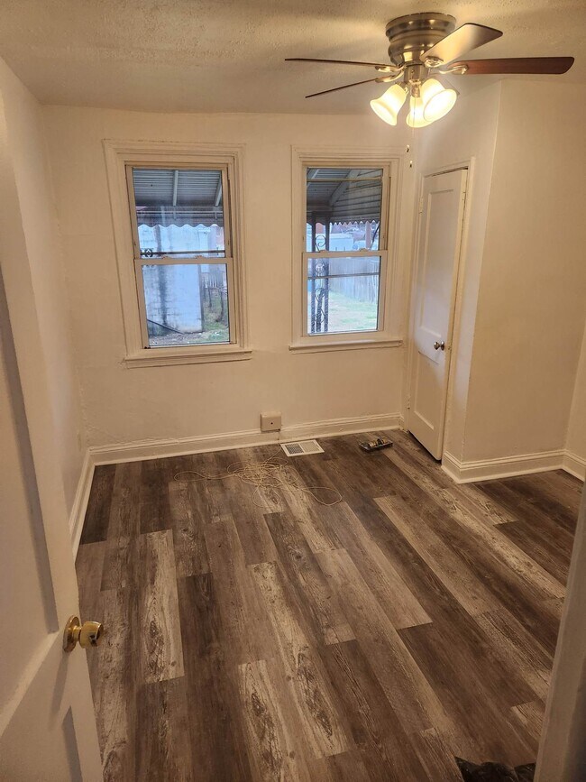 2946 Sollers Point Rd Unit 1st floor, Dundalk, MD 21222 Condo for