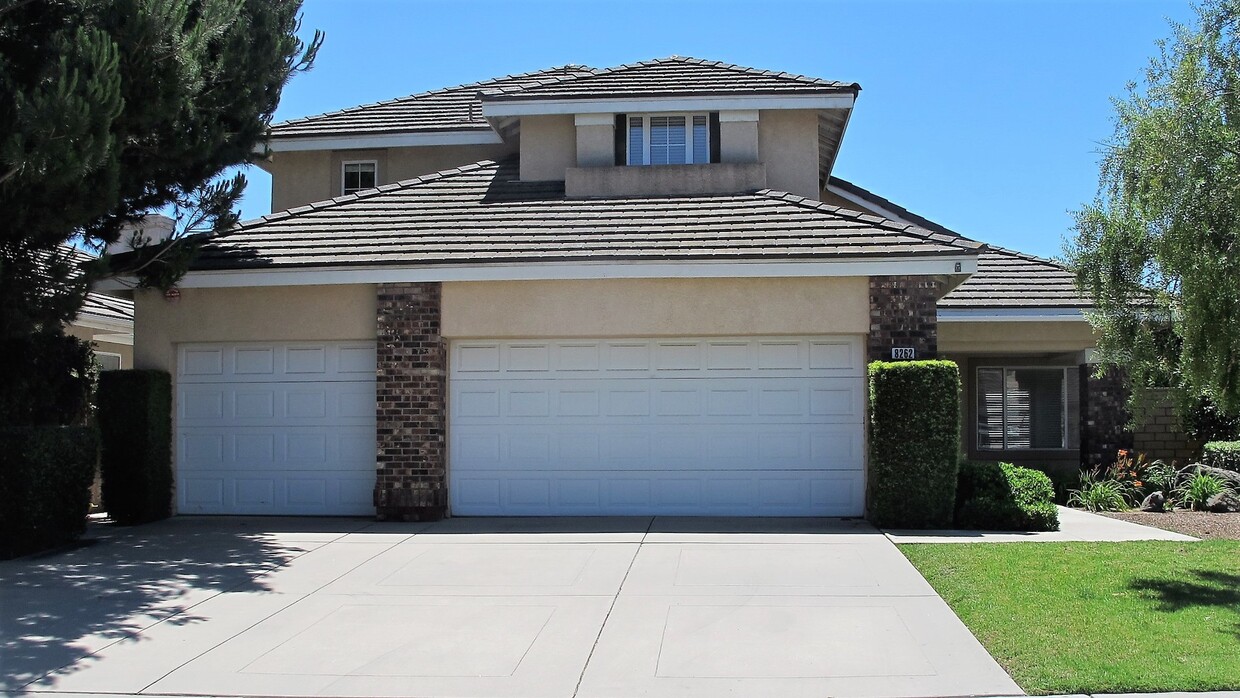 Primary Photo - Upgraded 4 Bedroom 3 Bath Home in East Ven...