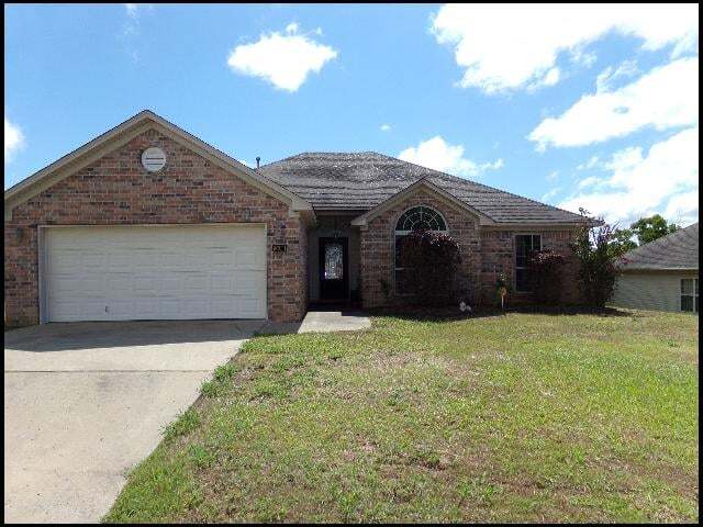 Building Photo - 13498 Alexis Dr