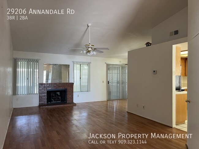 Building Photo - 55+ PLUS ONLY: Great 3 Bedroom Ready For M...
