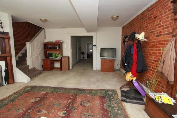 Foto del edificio - 743 Park Rd NW