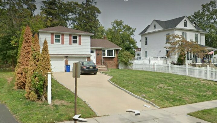 Primary Photo - 126 W 5th Ave