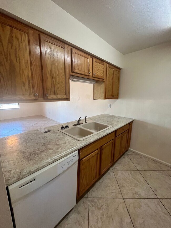 Foto del edificio - 514 Landview Dr
