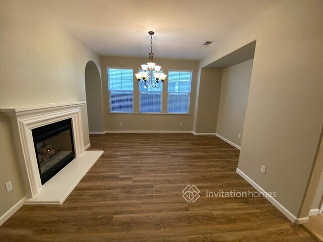 Building Photo - 443 Royal Tern Dr