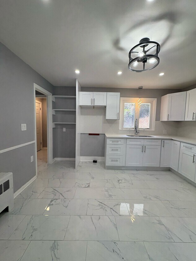 Foto principal - 14 Pine Rock Rd