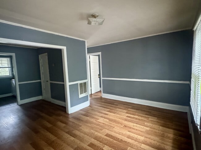 Foto del edificio - 108 Thurman Ave