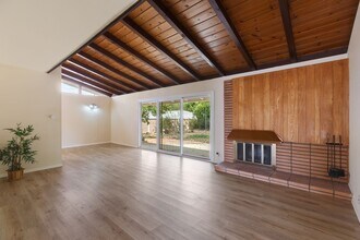 Building Photo - 8026 Irondale Ave