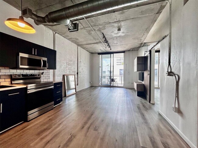 Foto del edificio - 444 NE 30th St