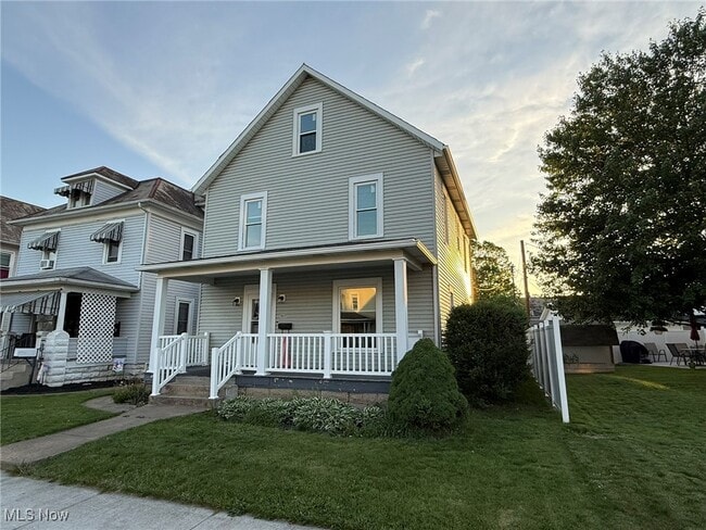 Foto del edificio - 460 2nd St NW