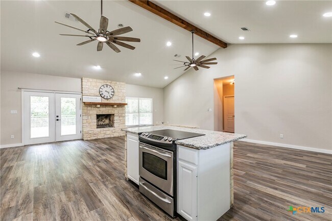 Foto del edificio - 14380 Spotted Horse Ln