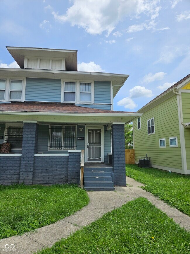 Foto del edificio - 3409 N Capitol Ave