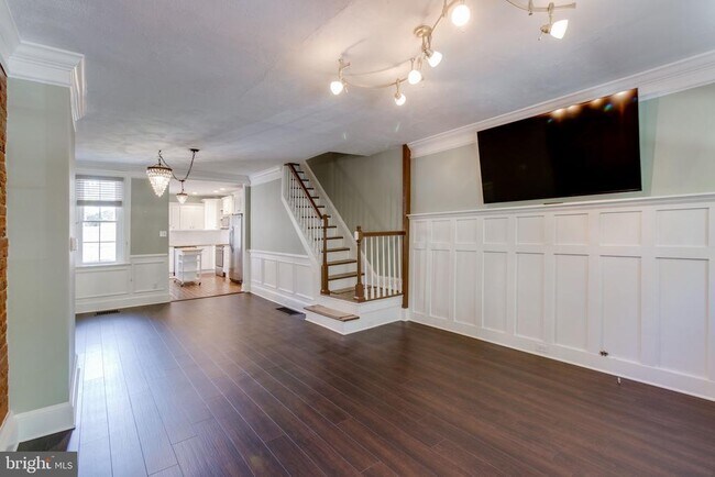 Foto del edificio - 318 W Grant St