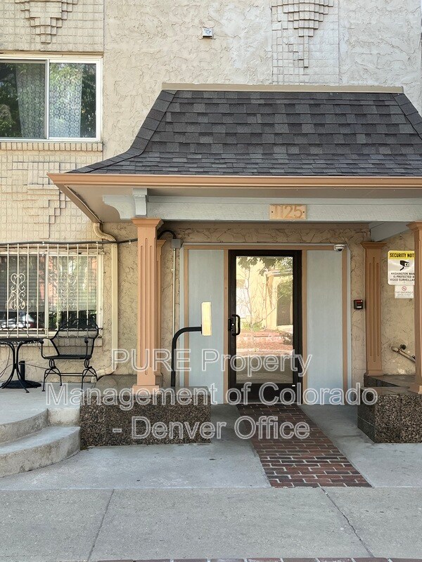 Primary Photo - 1125 N Washington St