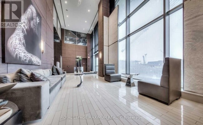 Photo du bâtiment - 33 Shore Breeze Dr