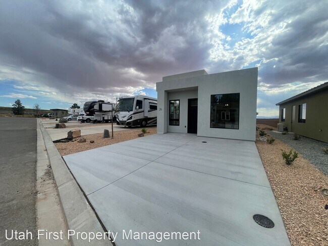 Foto del edificio - 2 br, 2 bath House - 26 Black Rock Rd