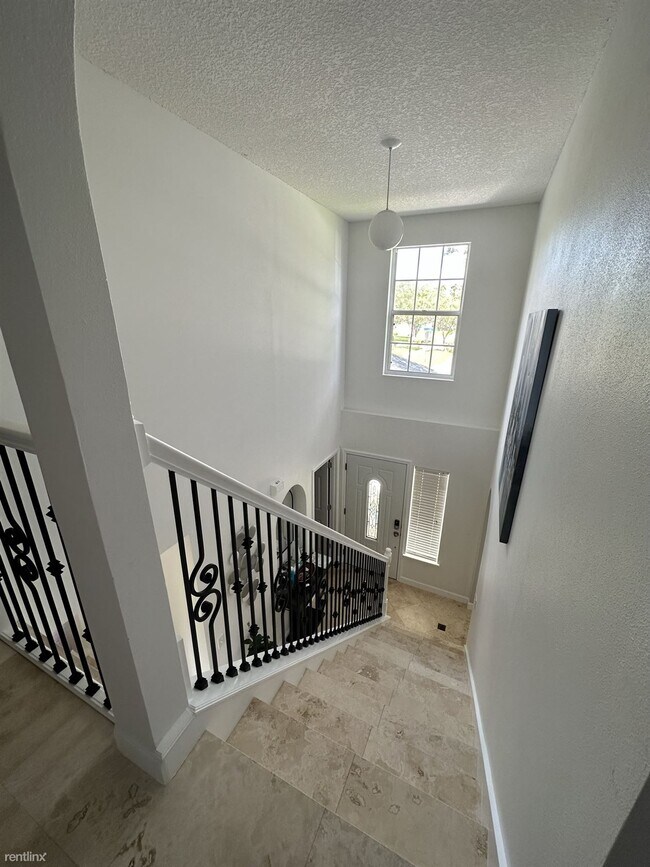 Building Photo - 4 br, 2.5 bath House - 12552 Ash Harbor Drive