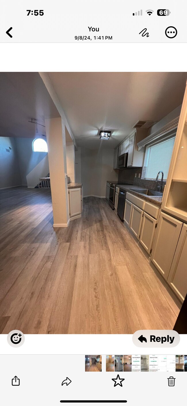 Foto del edificio - 1403 E Monte Vista Ave