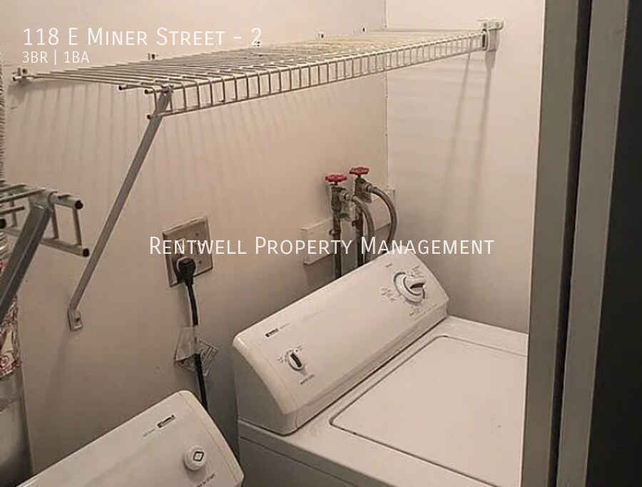Foto del edificio - 118 E Miner St