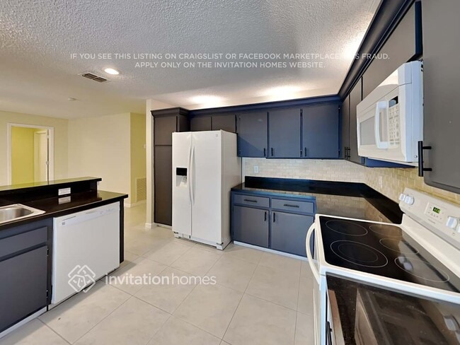 Foto del edificio - 8475 NW 2nd Manor