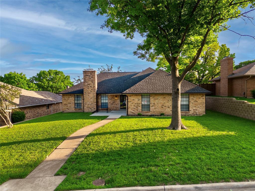 Primary Photo - 408 Shoreview Dr