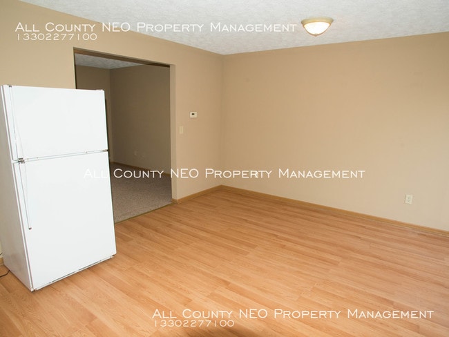 Building Photo - Beautiful 3 Bedroom in Barberton