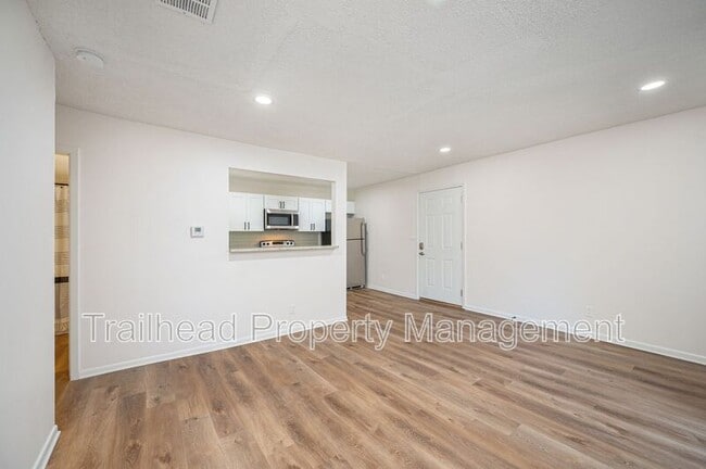 Foto del edificio - 6621 W 94th Terrace