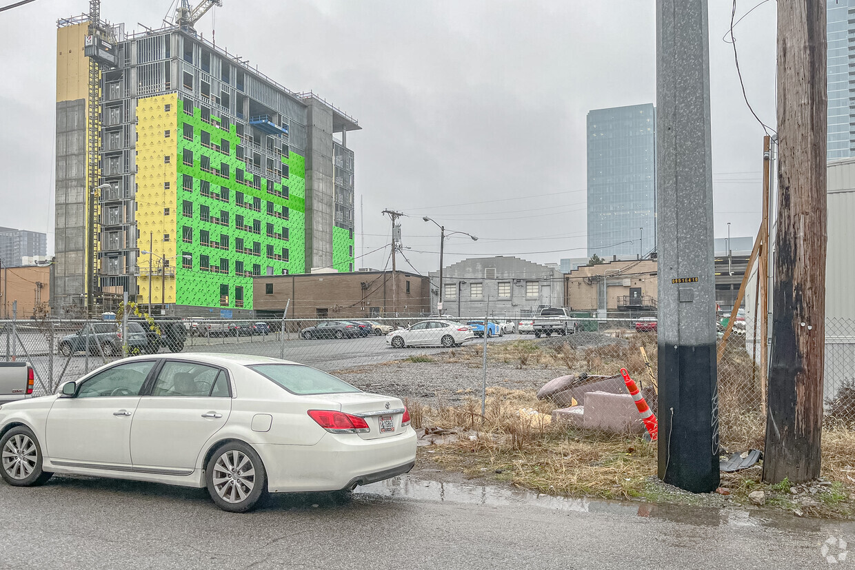 Demolished Building - John A. Gupton Student Apartments