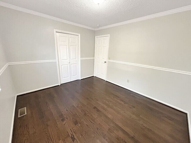 Foto del edificio - 1503 W Windsor St