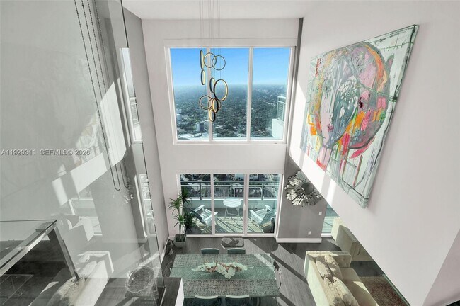 Foto del edificio - 60 SW 13th St